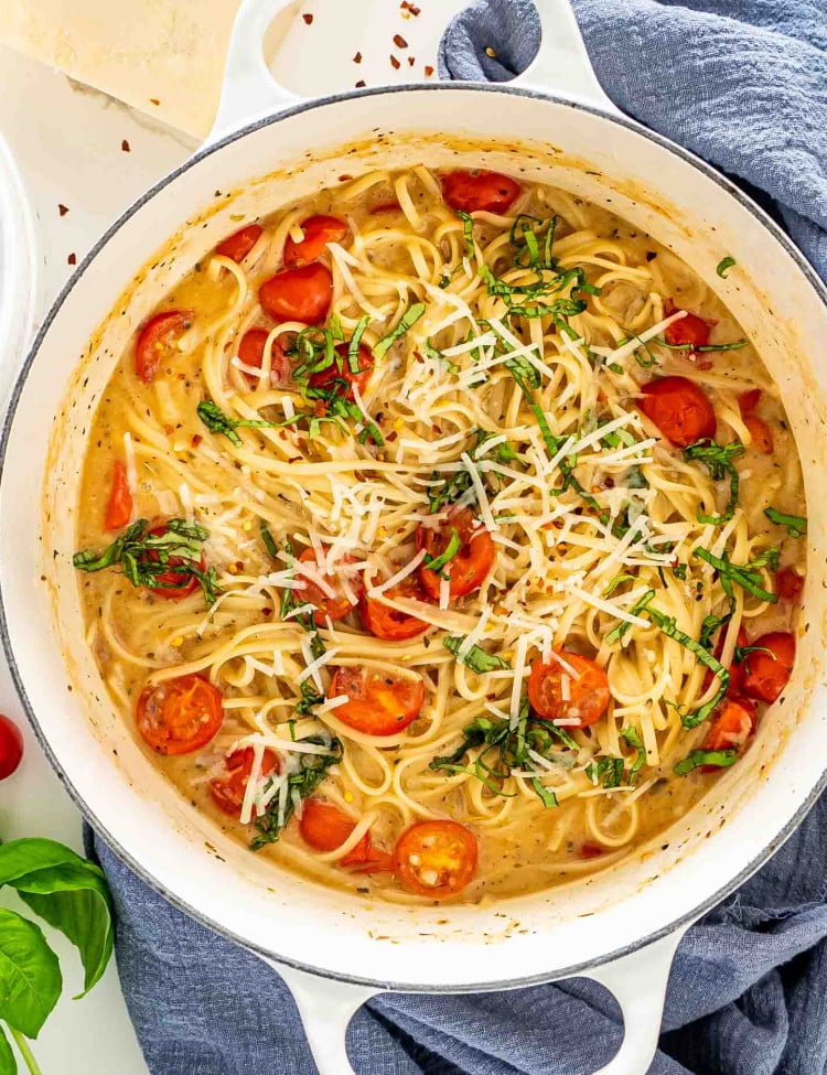 freshly made one pot pasta in a dutch oven.